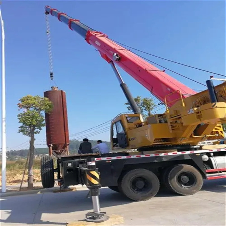 南溪专业吊车租赁多少钱