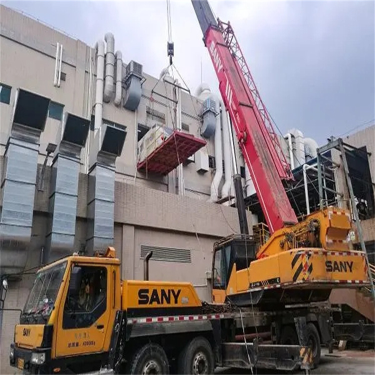 南溪租赁大型汽车吊，助力工程项目高效进行