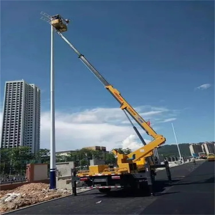 南溪维修路灯的曲臂升降车出租