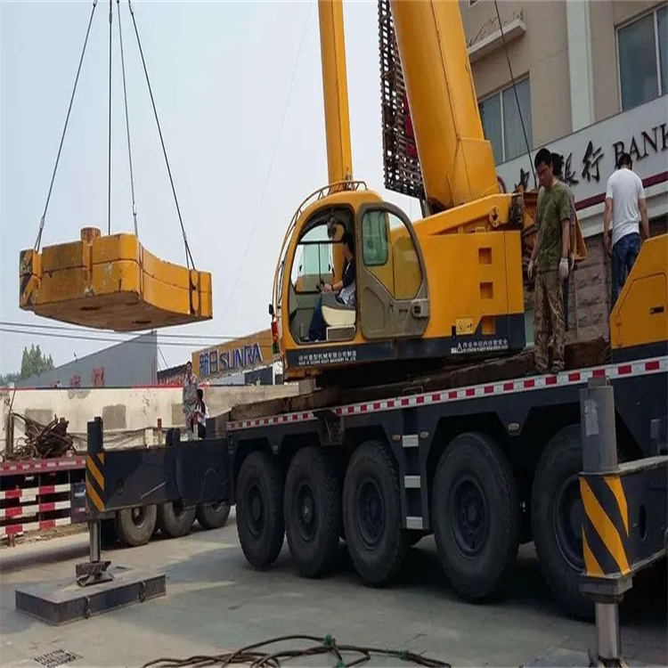 南溪吊车怎么吊玻璃